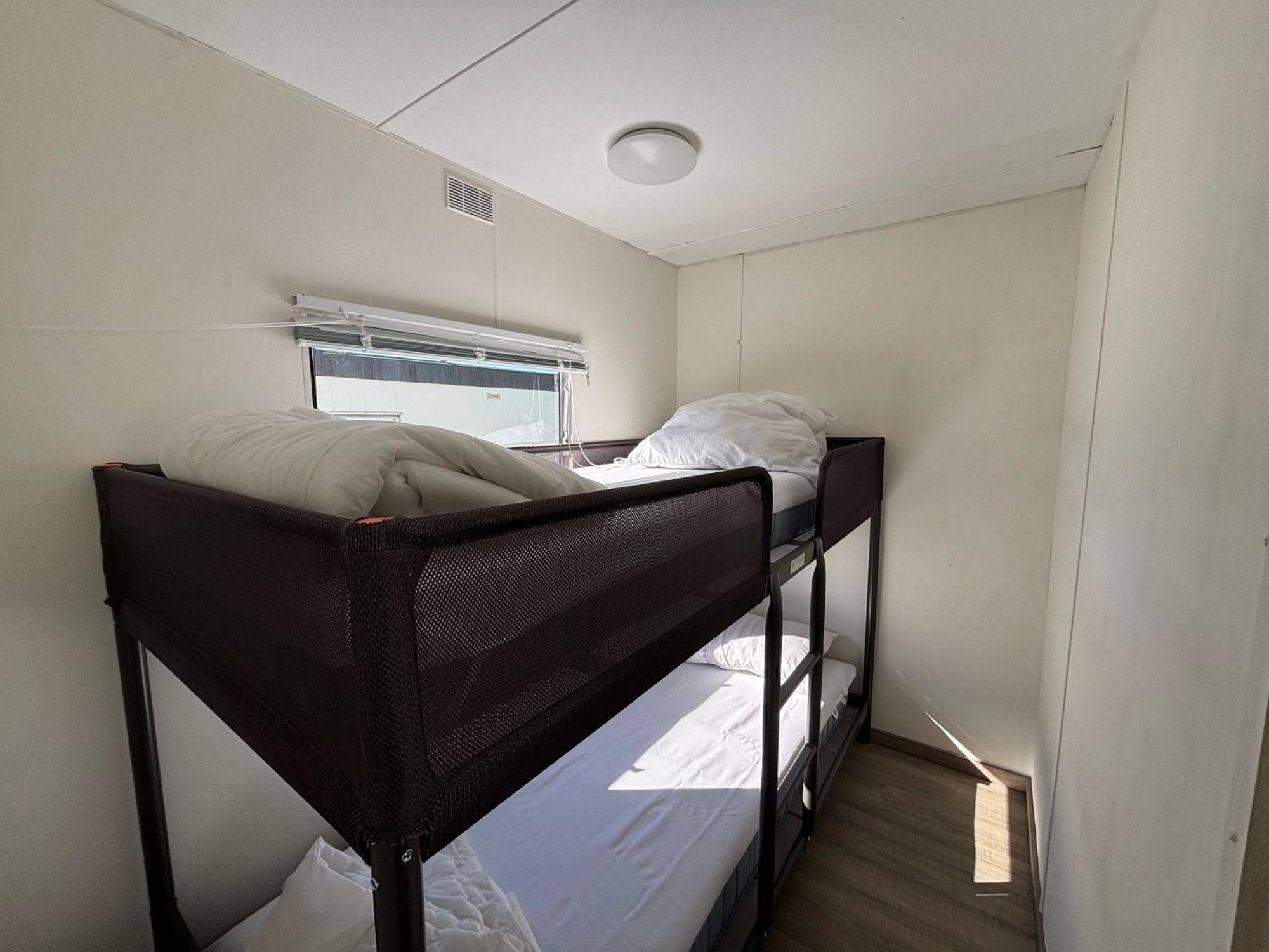 Harendijk Mobile Home Au Camping New Vennepark מראה חיצוני תמונה